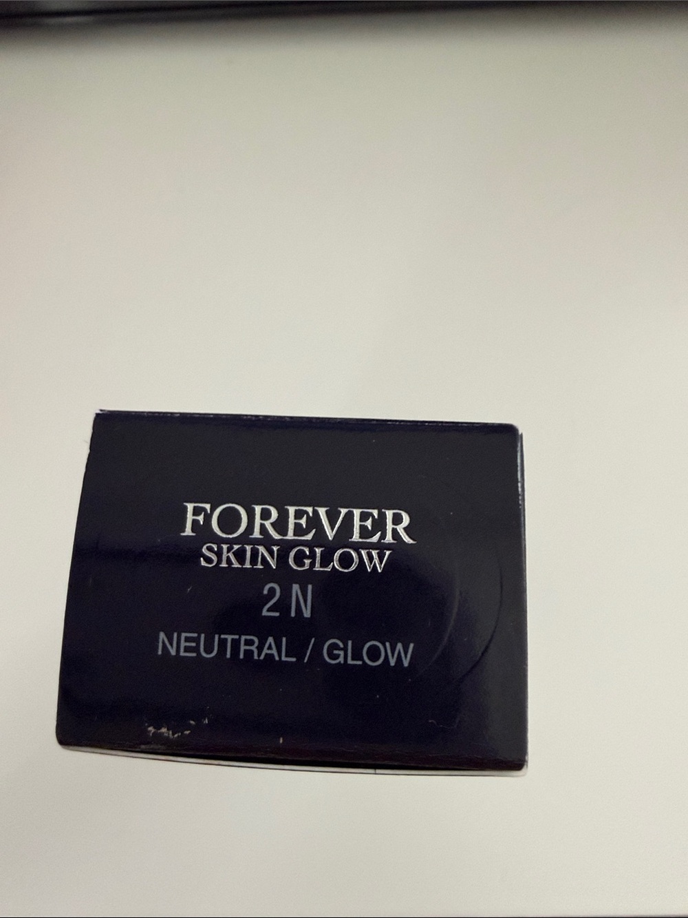 DIOR
Forever Skin Glow Liquid Foundation 24HR Wear - Picture 2 of 4